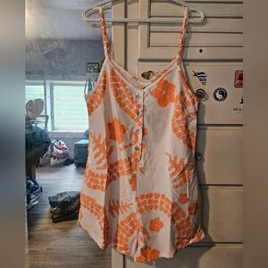KEALOPIKO AE'O ROMPER - SIZE MEDIUM - TAHITI PRINT IN WHITE WITH CORAL PRINT